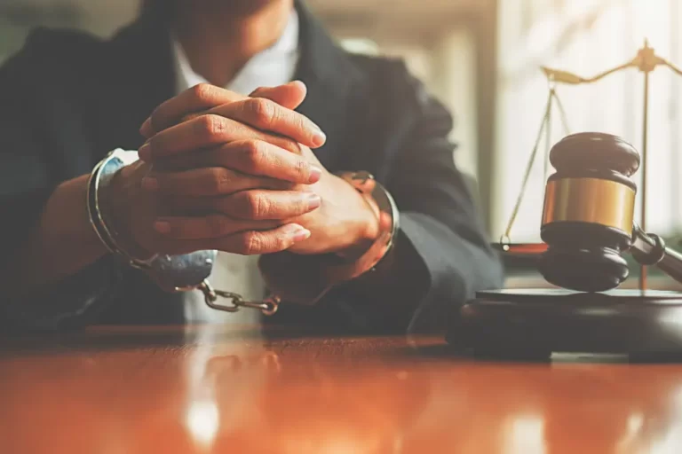 Арест подозреваемого в совершении преступления
